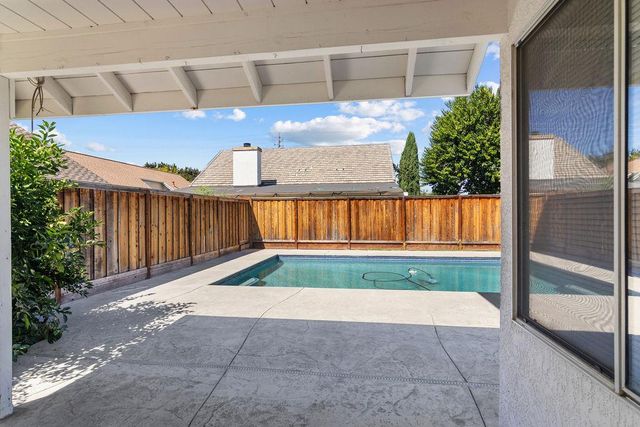 2309 Ridderkerk Cir, Modesto, CA 95356