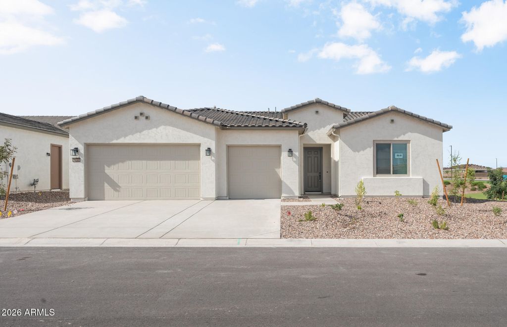 8130 W WILLOW Way, Florence, AZ 85132 — exterior