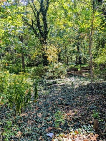 1301 Lincoln Way NW, Massillon, OH 44647