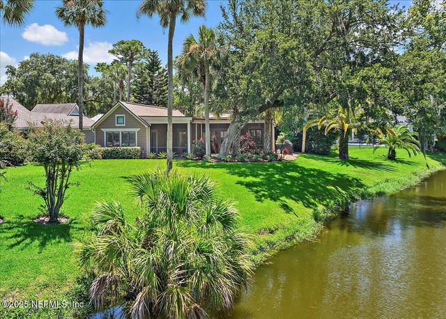 2011 PALMETTO POINT Drive, Ponte Vedra Beach, FL 32082