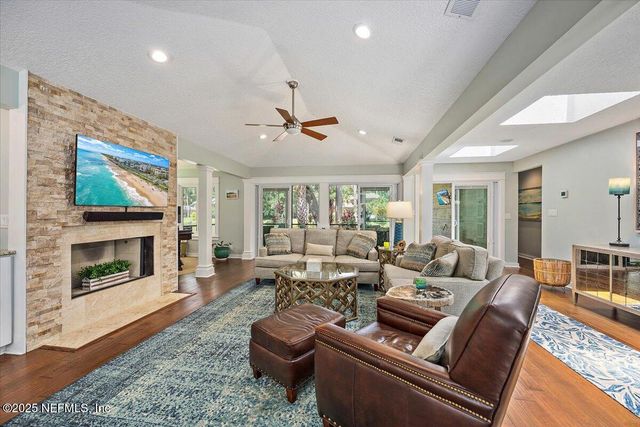 2011 PALMETTO POINT Drive, Ponte Vedra Beach, FL 32082