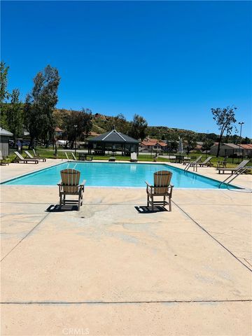 13691 Gavina Avenue 492, Sylmar, CA 91342