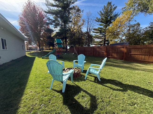 115 E GRISWOLD STREET, Ripon, WI 54971