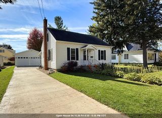 115 E GRISWOLD STREET, Ripon, WI 54971