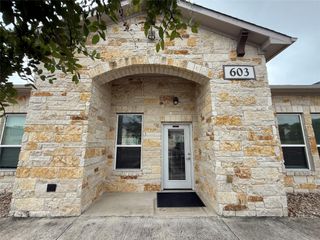 1101 Satellite VW 603 & 604, Round Rock, TX 78665