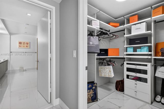 300 Sunny Isles Blvd 4-804, Sunny Isles Beach, FL 33160