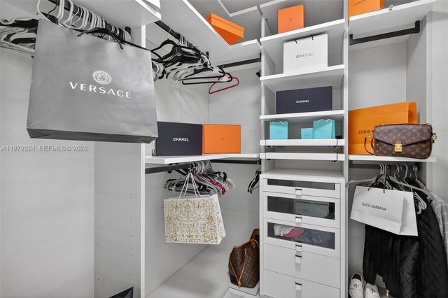 300 Sunny Isles Blvd 4-804, Sunny Isles Beach, FL 33160