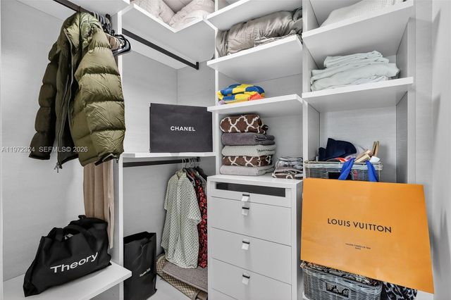 300 Sunny Isles Blvd 4-804, Sunny Isles Beach, FL 33160