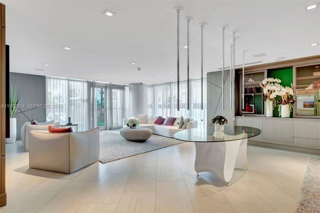300 Sunny Isles Blvd 4-804, Sunny Isles Beach, FL 33160