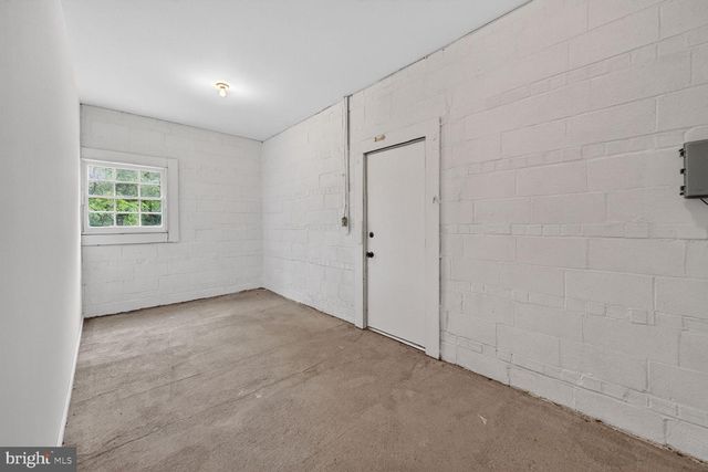 11523 VALE RD, Oakton, VA 22124