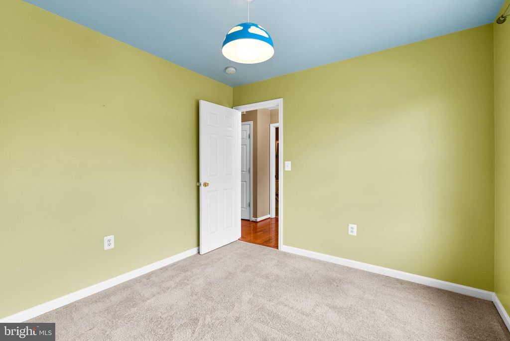 Image 26 of property listing at 2883 PORTOBELLO CT, Waldorf, MD 20603