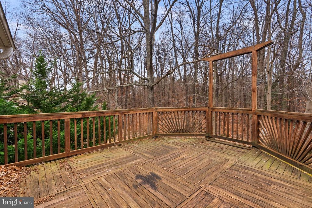 Image 32 of property listing at 2883 PORTOBELLO CT, Waldorf, MD 20603