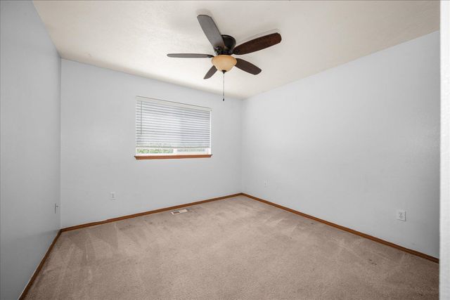 2022 N Rio Grande Ln, Spokane Valley, WA 99016
