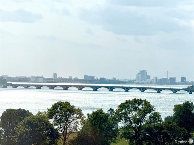 8900 E Jefferson Avenue 920, Detroit, MI 48214