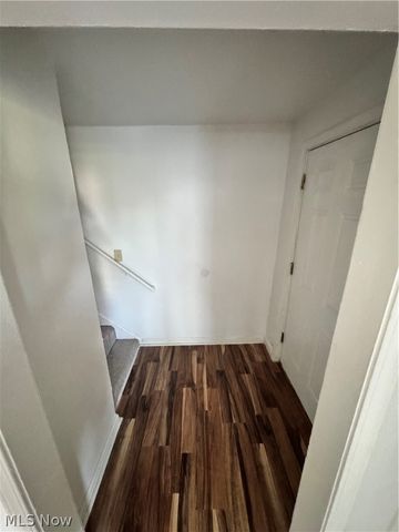 5696 Columbia Drive, Bedford Heights, OH 44146