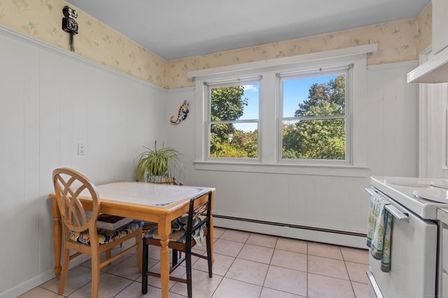 22 Mayflower Avenue, Stonington, CT 06379