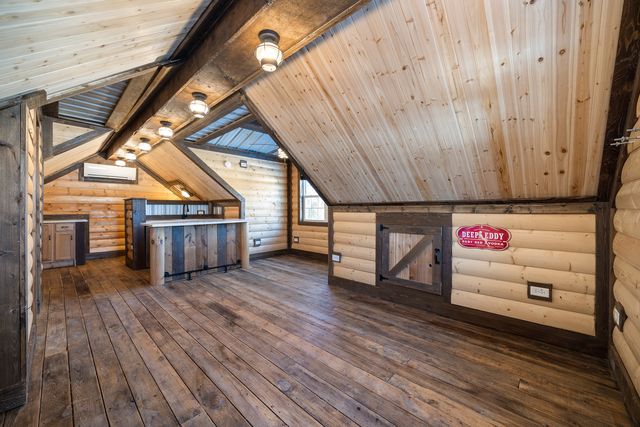 711 S 4th Avenue, Libertyville, IL 60048