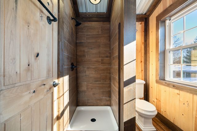 711 S 4th Avenue, Libertyville, IL 60048