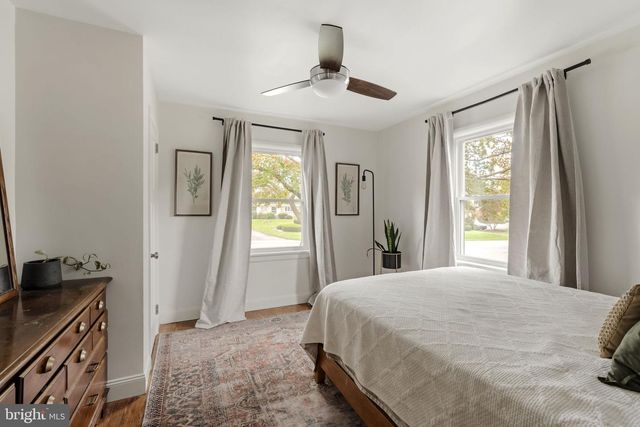 98 LANCASTER AVE, Strasburg, PA 17579