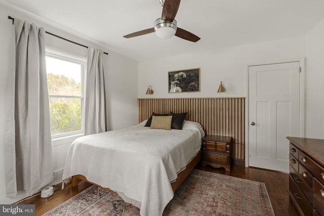 98 LANCASTER AVE, Strasburg, PA 17579