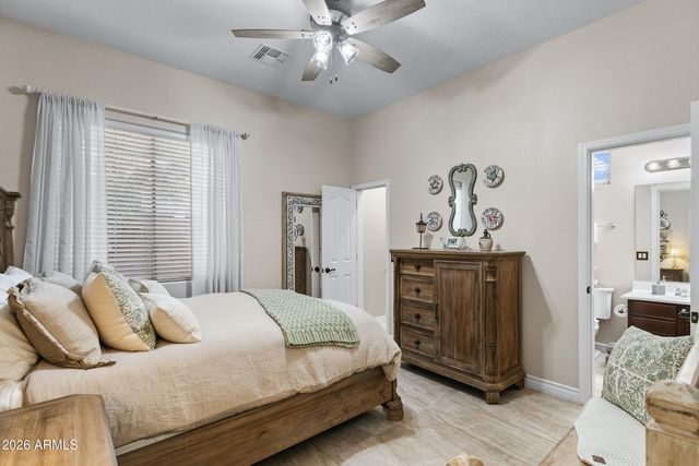 3715 E LAFAYETTE Avenue, Gilbert, AZ 85298