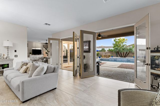 3715 E LAFAYETTE Avenue, Gilbert, AZ 85298