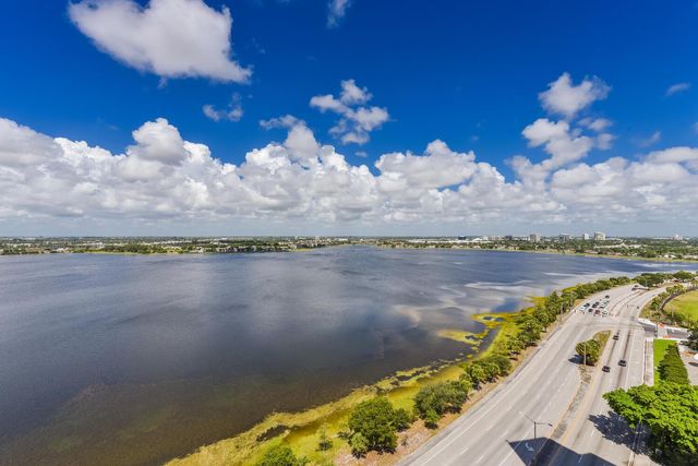 300 S Australian Avenue 1106, West Palm Beach, FL 33401