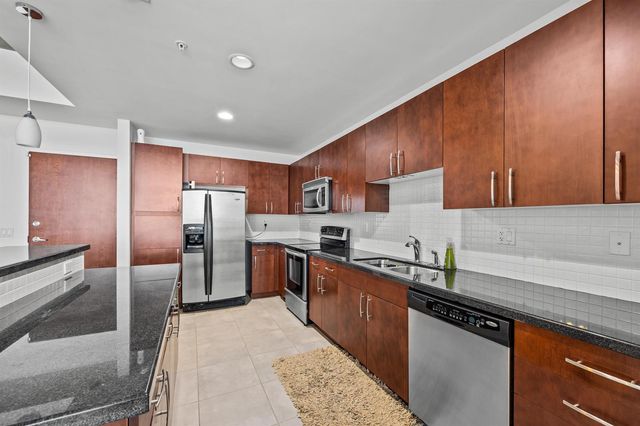 300 S Australian Avenue 1106, West Palm Beach, FL 33401