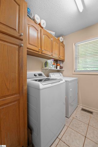 106 Farmgate Road, Pickens, SC 29671