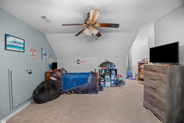 106 Farmgate Road, Pickens, SC 29671