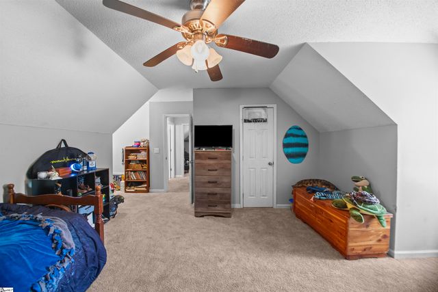 106 Farmgate Road, Pickens, SC 29671
