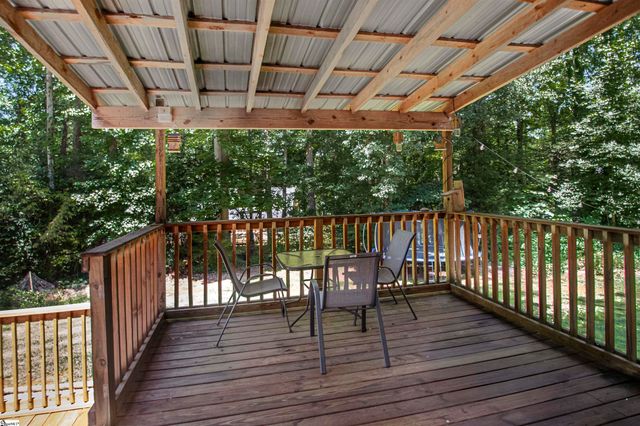 106 Farmgate Road, Pickens, SC 29671