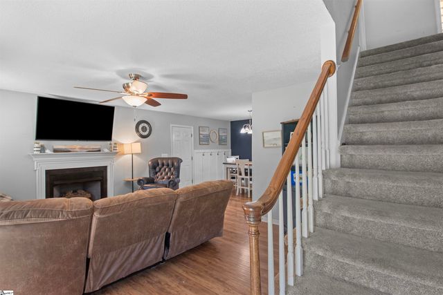 106 Farmgate Road, Pickens, SC 29671