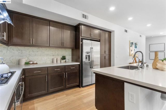 5810 Midnight Pl D, Dublin, CA 94568