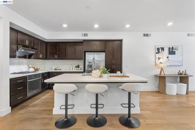 5810 Midnight Pl D, Dublin, CA 94568