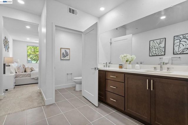 5810 Midnight Pl D, Dublin, CA 94568