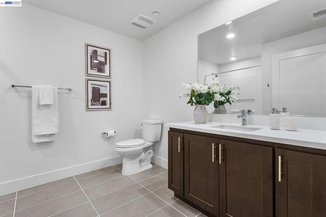5810 Midnight Pl D, Dublin, CA 94568