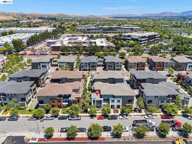 5810 Midnight Pl D, Dublin, CA 94568