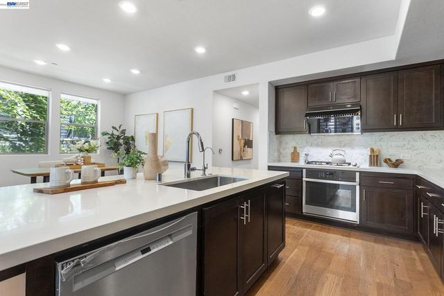 5810 Midnight Pl D, Dublin, CA 94568