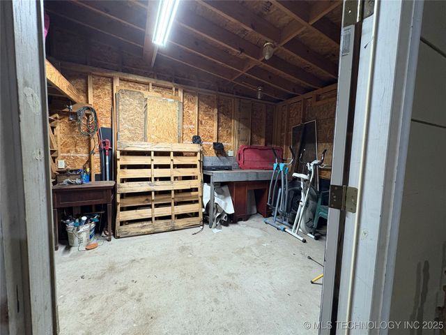 1011 N 2nd, Durant, OK 74701