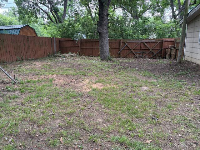 1011 N 2nd, Durant, OK 74701