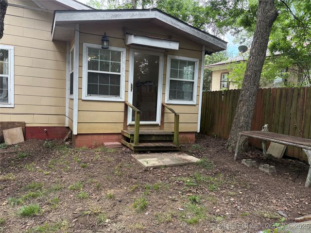 1011 N 2nd, Durant, OK 74701