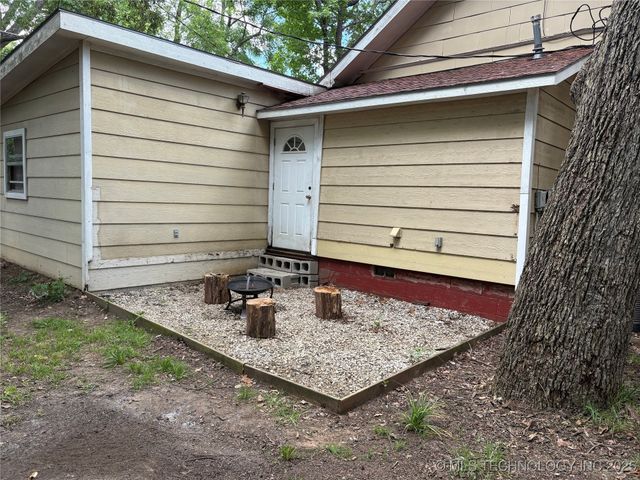 1011 N 2nd, Durant, OK 74701