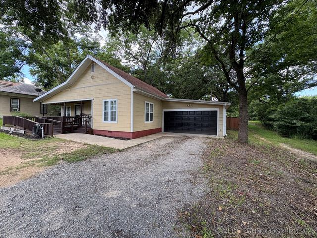 1011 N 2nd, Durant, OK 74701