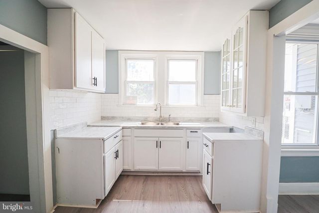 255 ROOSEVELT AVE, York, PA 17404