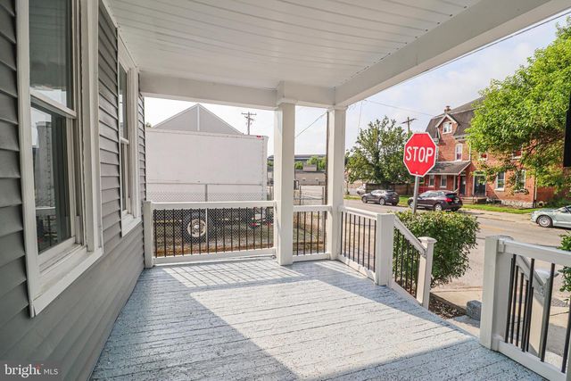 255 ROOSEVELT AVE, York, PA 17404