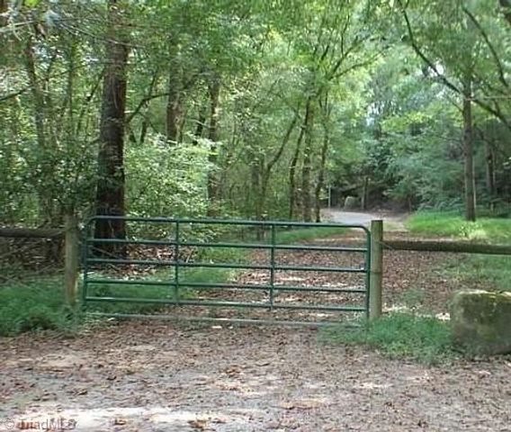 226 Hamburg Street, Mount Airy, NC 27030