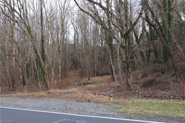 226 Hamburg Street, Mount Airy, NC 27030