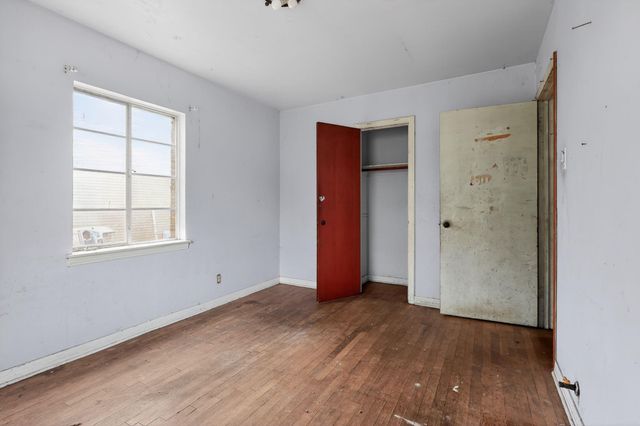 813 Dunham Drive, Houston, TX 77076
