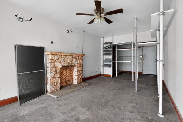 813 Dunham Drive, Houston, TX 77076